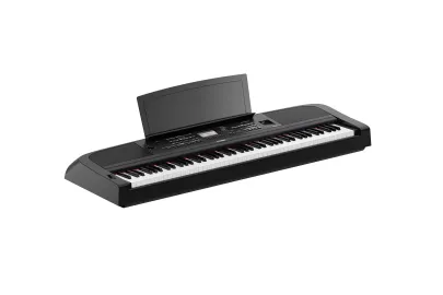 Yamaha DGX-670 B
