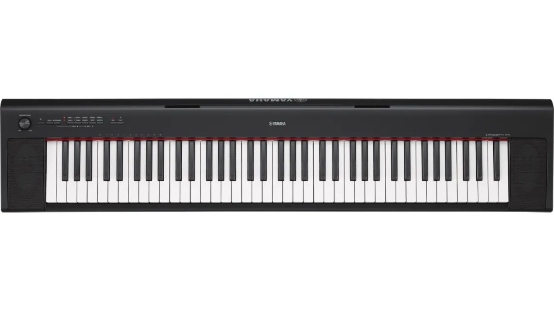 Yamaha NP-32 Piaggero Black