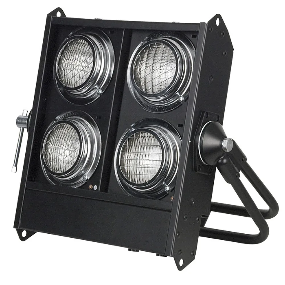 Showtec Stage Blinder 4 DMX Black