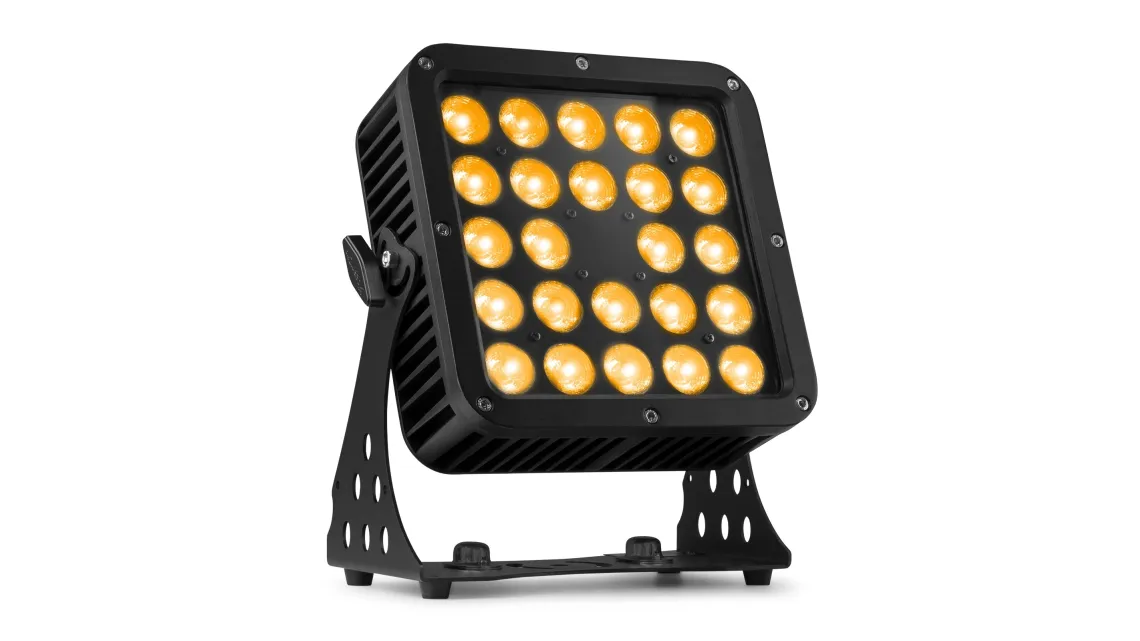 beamZ pro Starcolor205 Flutlicht 24 x 10W RGBA