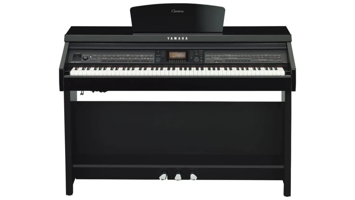 Yamaha CVP-701 PE