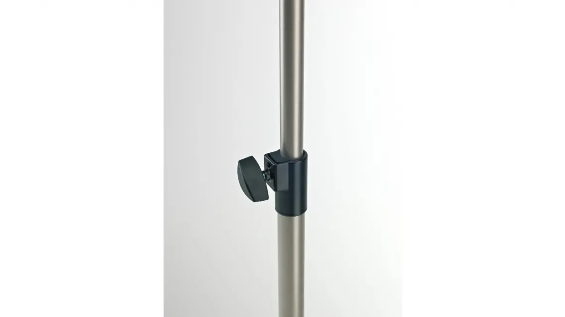 K&M 107 Notenpult - nickelfarbig