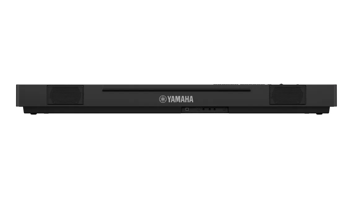 Yamaha P-225 B