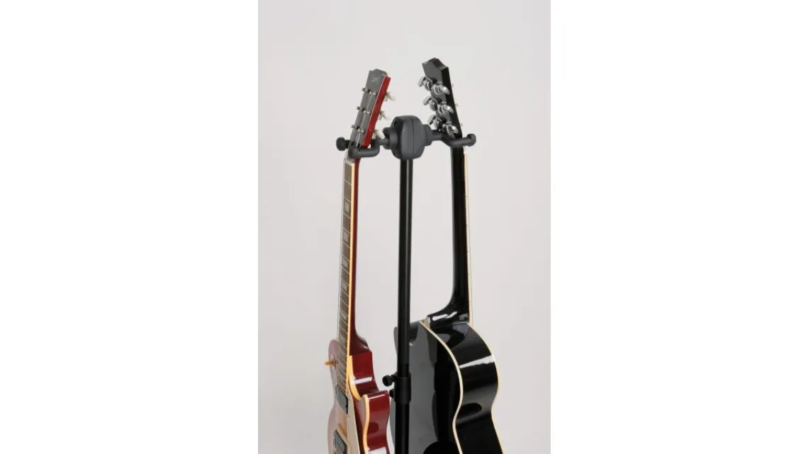 K&M 17620 Gitarrenständer Double