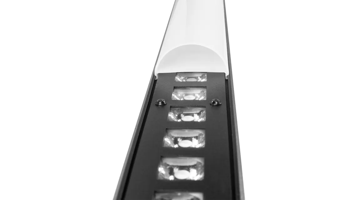 beamZ LCB300 LED Leiste 36 x 3W RGBW