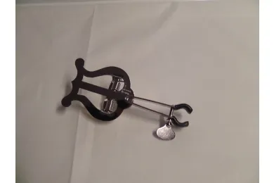 Arnold & Stölzel Marschgabel Lyra klein zum Klemmen am