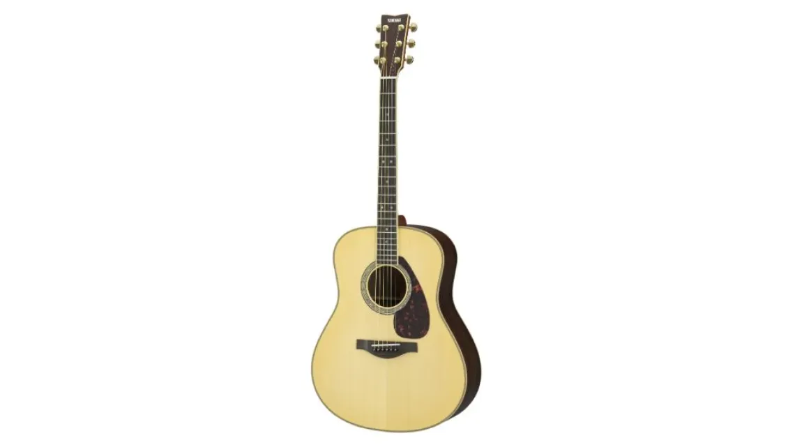 Yamaha LL16