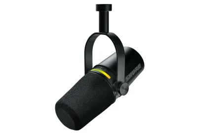 Shure MV7+ schwarz