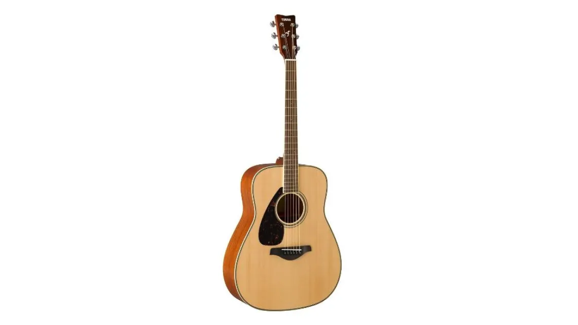 Yamaha FG820L Natural0