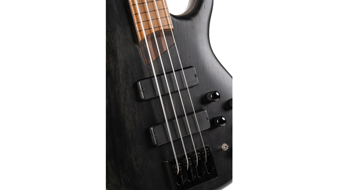 CORT B4 Element Fretless E-Bass Open Pore Trans Black